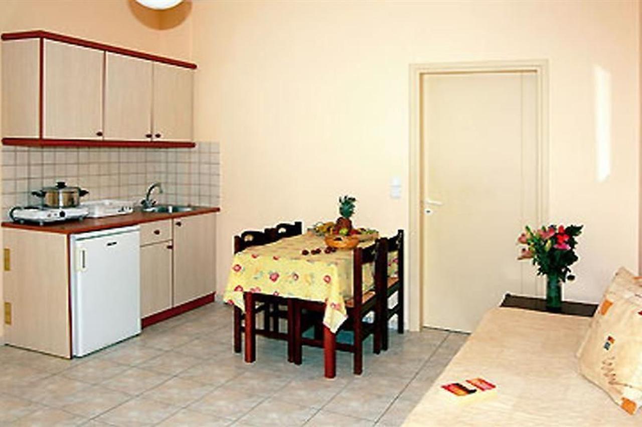 Danaos Beach Apartments Σφάκα Εξωτερικό φωτογραφία