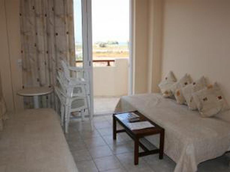 Danaos Beach Apartments Σφάκα Εξωτερικό φωτογραφία